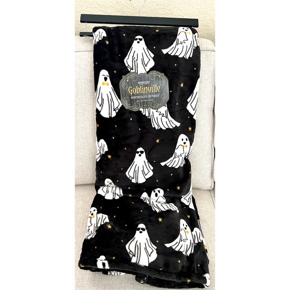 Berkshire Other - Berkshire GoblinVille Ghost Blanket